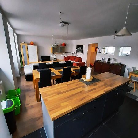 Full Flat 3 Bedrooms Saarbrucken Center -11 People Bagian luar foto