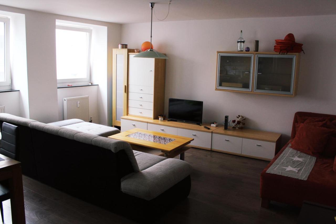 Full Flat 3 Bedrooms Saarbrucken Center -11 People Bagian luar foto
